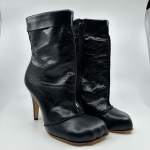 Rare Vivienne Westwood animal paws cuff boots